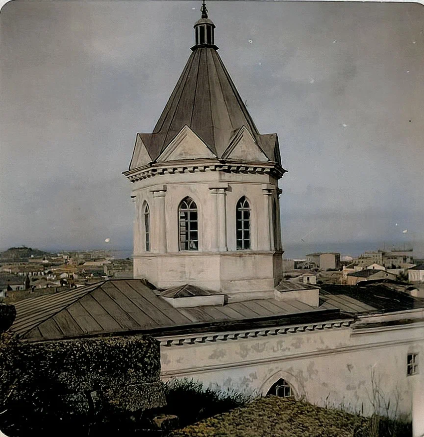 Церковь Святого Георгия в Феодосии.  Армянская церковь XIV века.