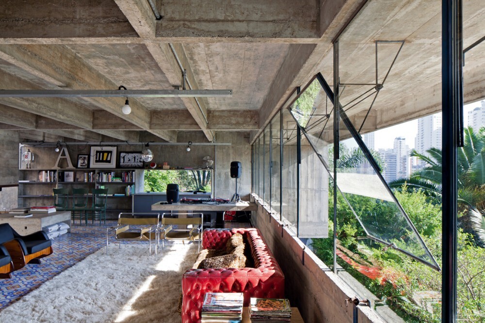 7. Дом бразильского архитектора Паулу Мендеса да Роша, построен в 1966 году