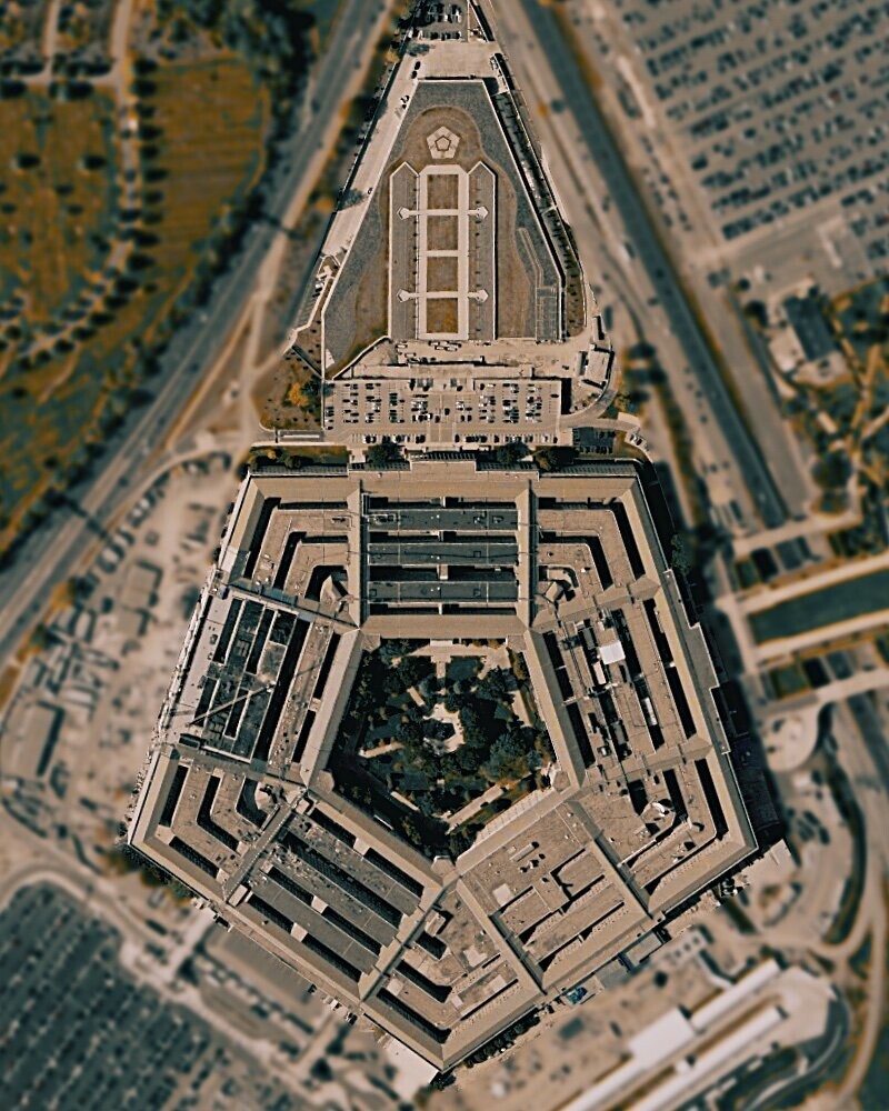 Главный секрет Пентагона: откуда взялся пятиугольник и что на самом деле находится в его центре
