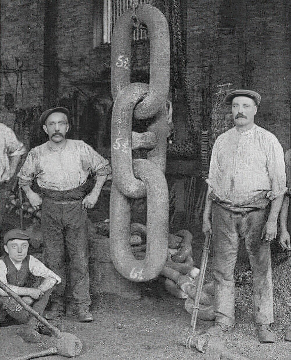 16. Изготовление якорной цепи «Титаника» в компании Hingley & Sons, 1909 год