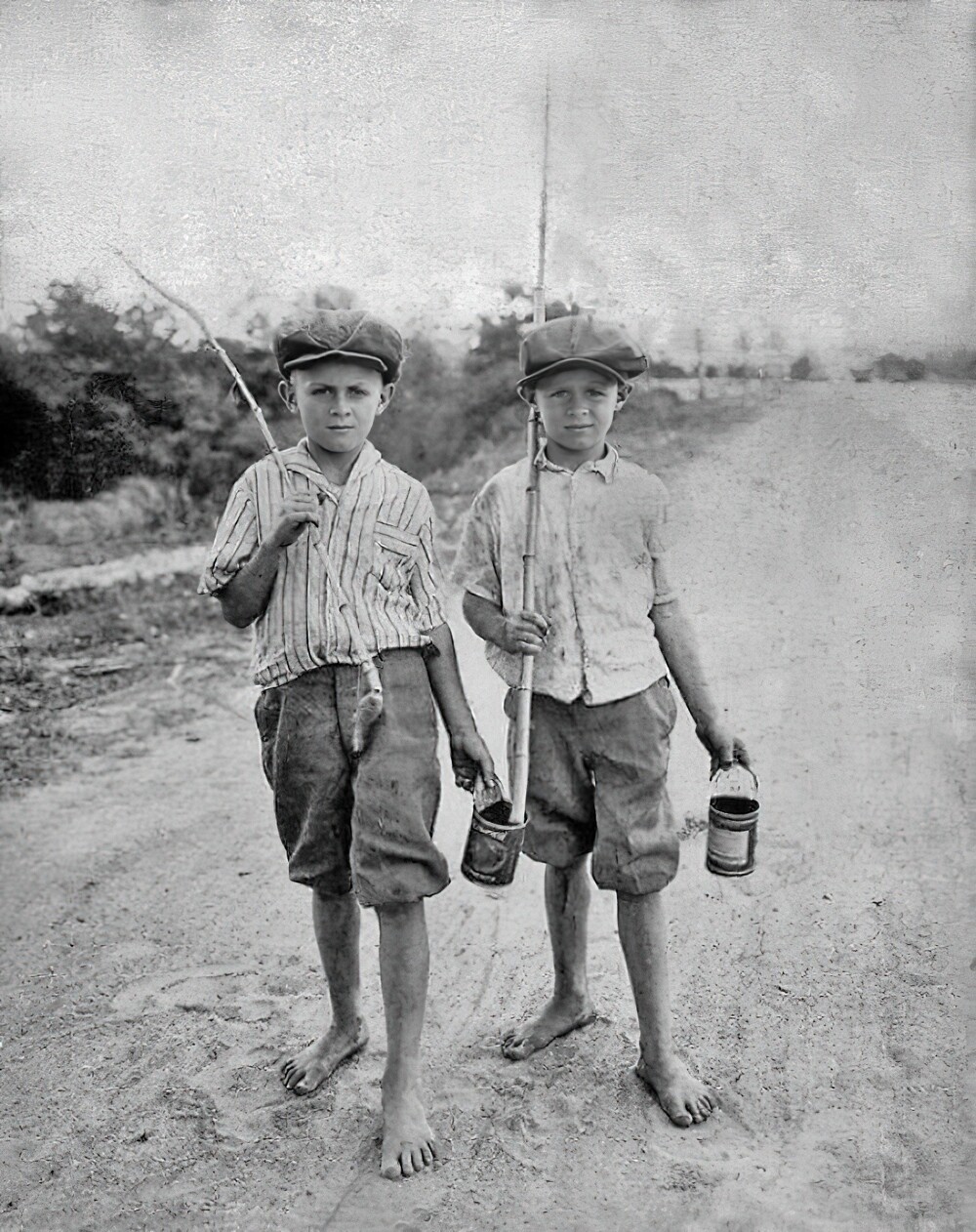 37. Друзья на рыбалке, Техас, 1925 год