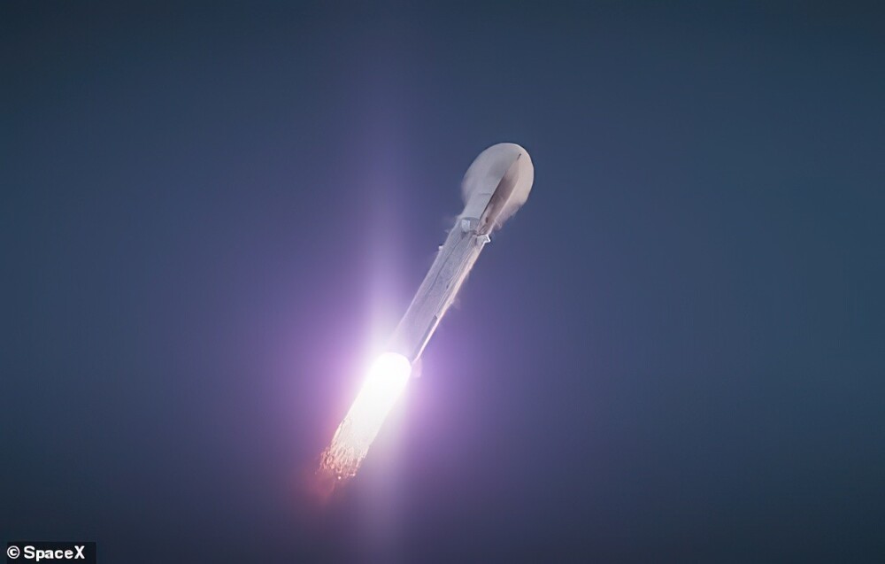 Анимация от SpaceX: как люди полетят на Марс