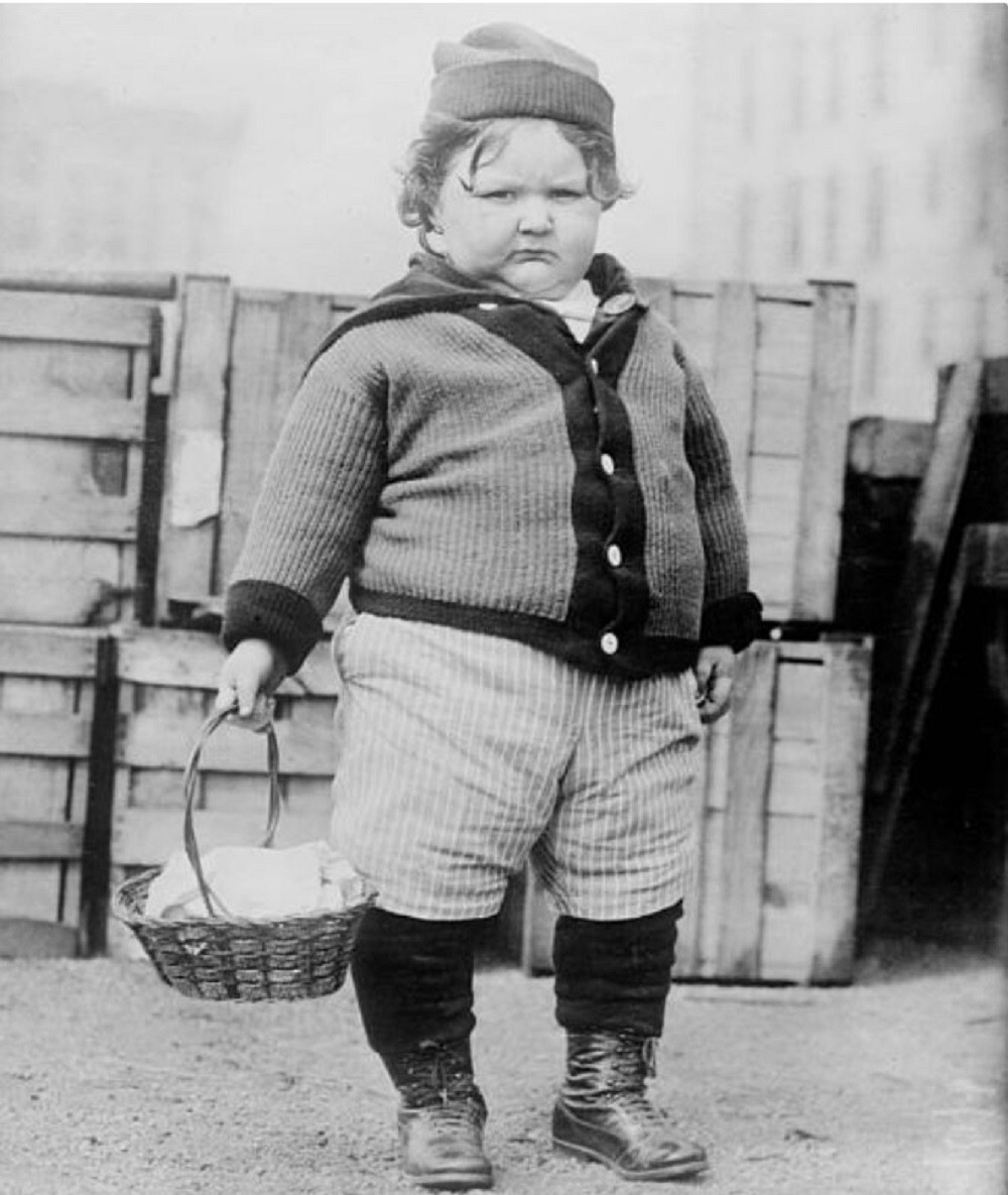 Джон Уилсон Уэбб – один из самых больших малышей в мире
