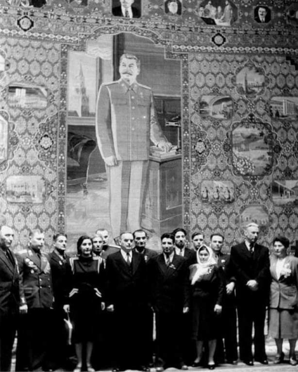 Туркменский ковер с портретом Сталина, начало 50-х