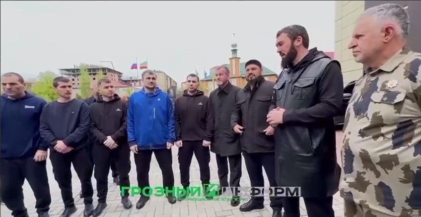 Кадыров отказался встречаться с пятью освобожденными из украинского плена чеченцами