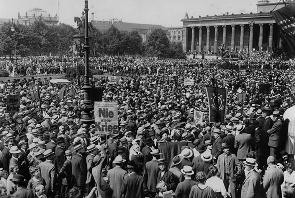 16. «Хватит войны», митинг в Германии. 10 июля 1922 года