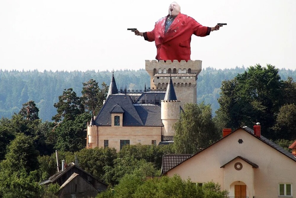 Стас Барецкий заявил, что купил замок Пугачевой, чтобы сделать из него морг для российской элиты