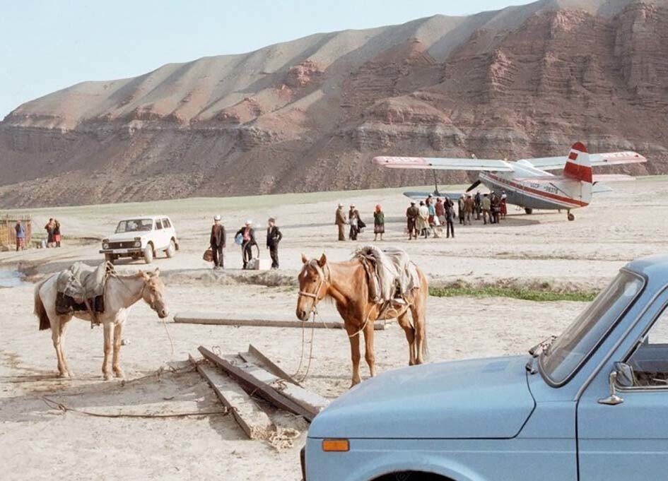 Аэродром посёлка Кызыл-Джар, Киргизия, 1986 год