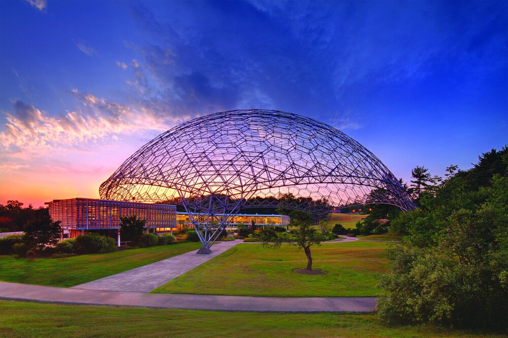 Купол т. Бакминстер фуллер геодезический купол. бакминстер фуллер geodesic dome.