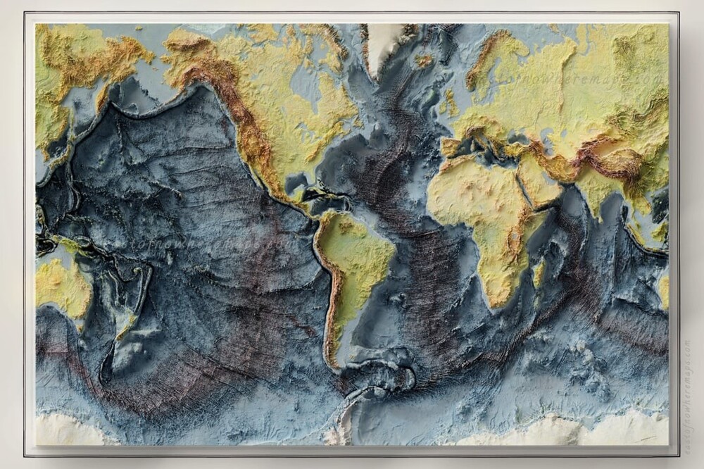 11. Первая в мире карта морского дна, автор американский геолог Мария Тарп, 1952 год