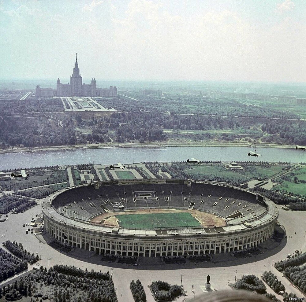 Стадион «Лужники» 60 лет назад