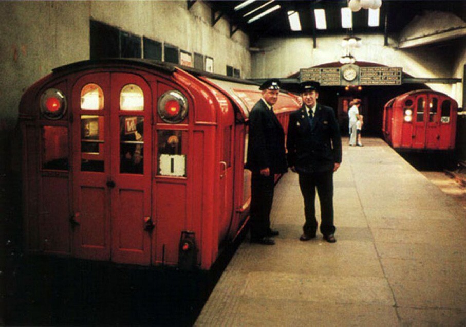 В метрополитене города Глазго, 1970–е годы, Шотландия