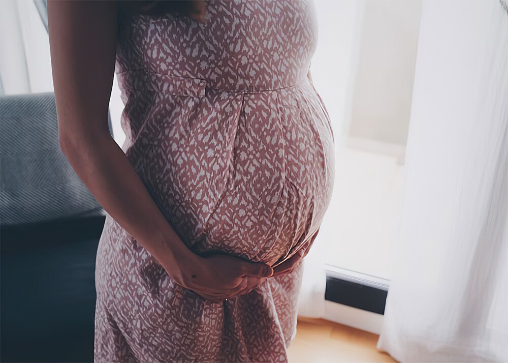 13. Если напугать беременную женщину, ребёнок родится с косоглазием
