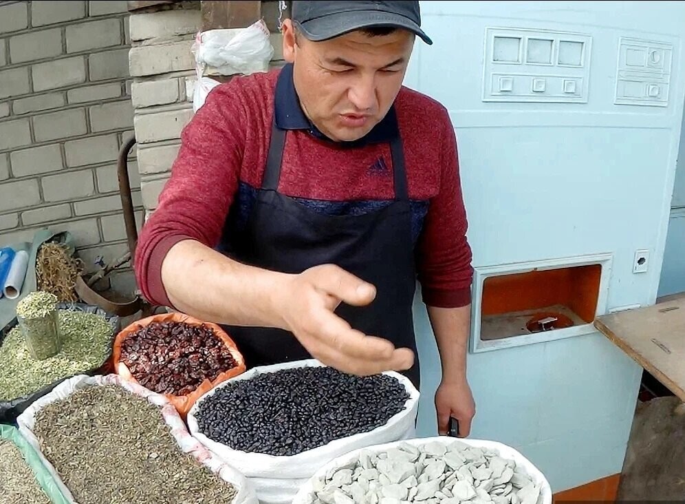 Зачем киргизы (и не только) едят мел и глину?