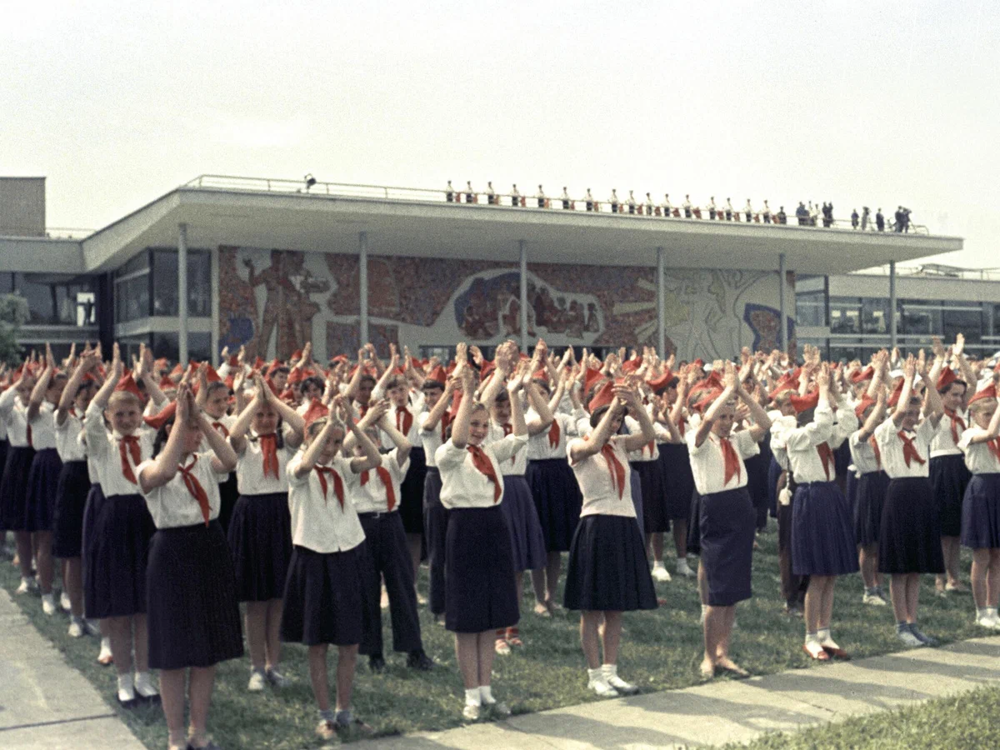 Открытие нового комплекса Московского городского Дворца пионеров и школьников на Ленинских горах, 1962 год