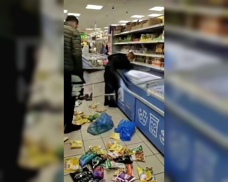 Женщина устроила погром в магазине, потому что не нашла нужный товар