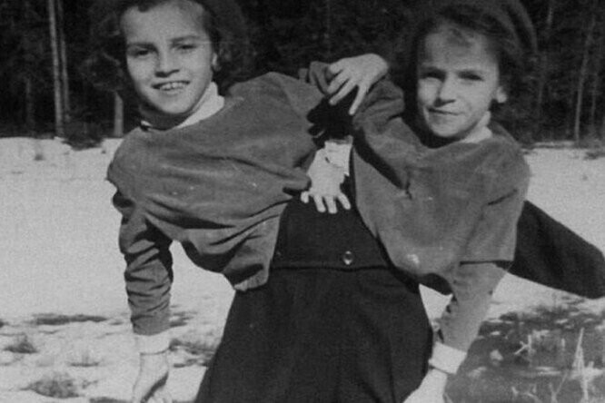 Сестры Кривошляповы — самые известные сиамские близнецы СССР