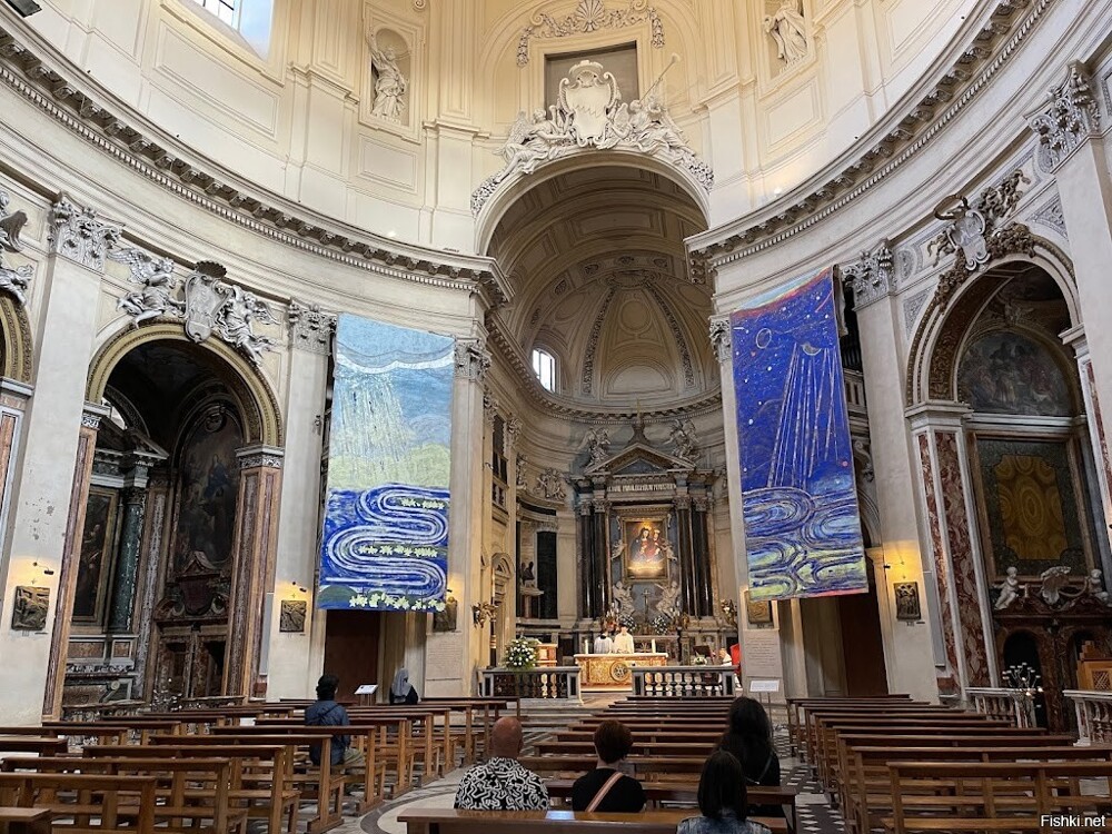 Санта-Мария-дель-Пополо — церковь ордена августинцев в Риме