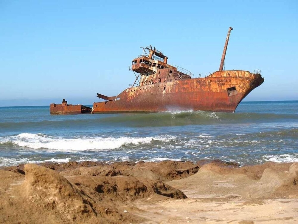 Самое опасное место в Африке – корабли, погибшие в пустыне