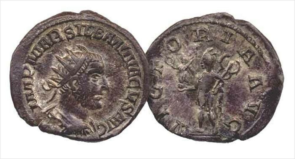 9. Одна из двух монет с изображением римского узурпатора Сильбаннака, который иначе остался бы неизвестным