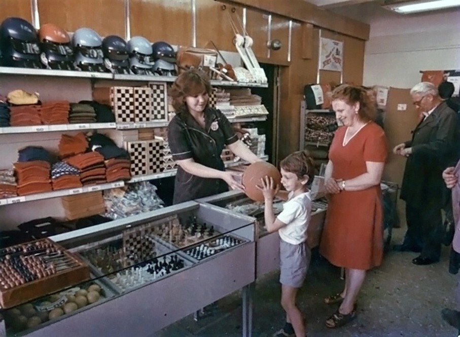 Спортивный магазин «Олимпийский» в Норильске, 1985 год