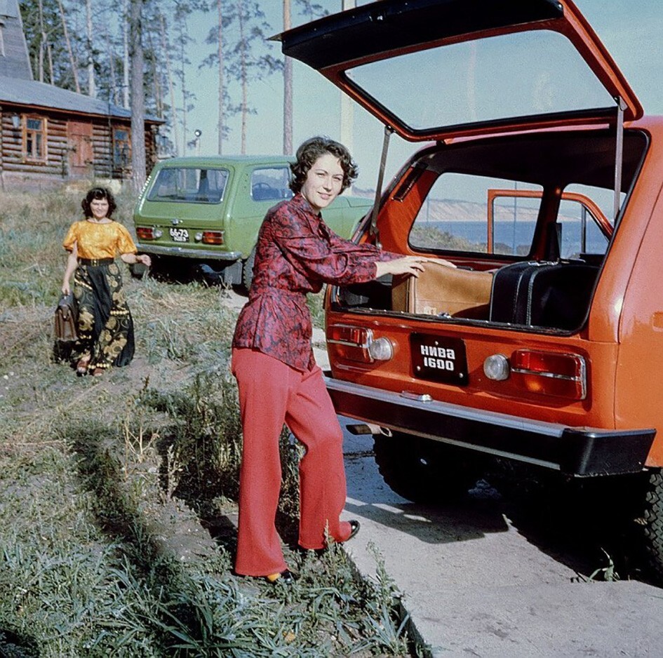 Съёмка рекламы нового автомобиля «Нива» ВАЗ-2121. СССР. 1975 год