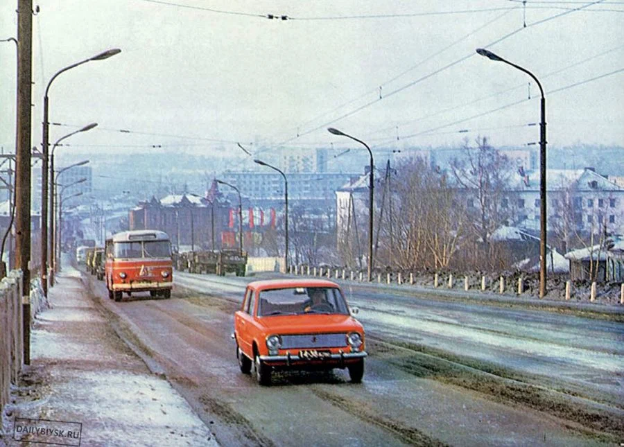 Бийск Алтайского края, Коммунарский мост, конец 1970-х годов.