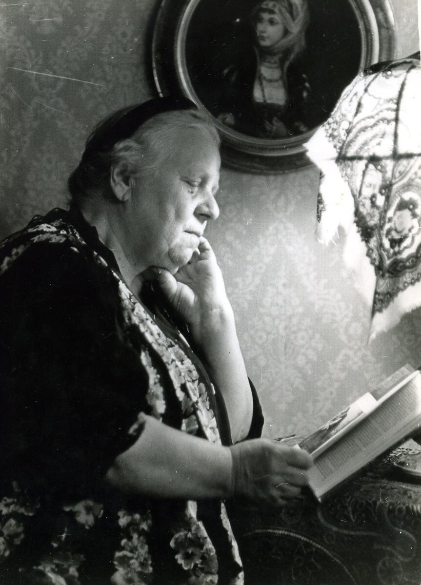 Образ обычной бабушки играла одна из богатейших женщин СССР