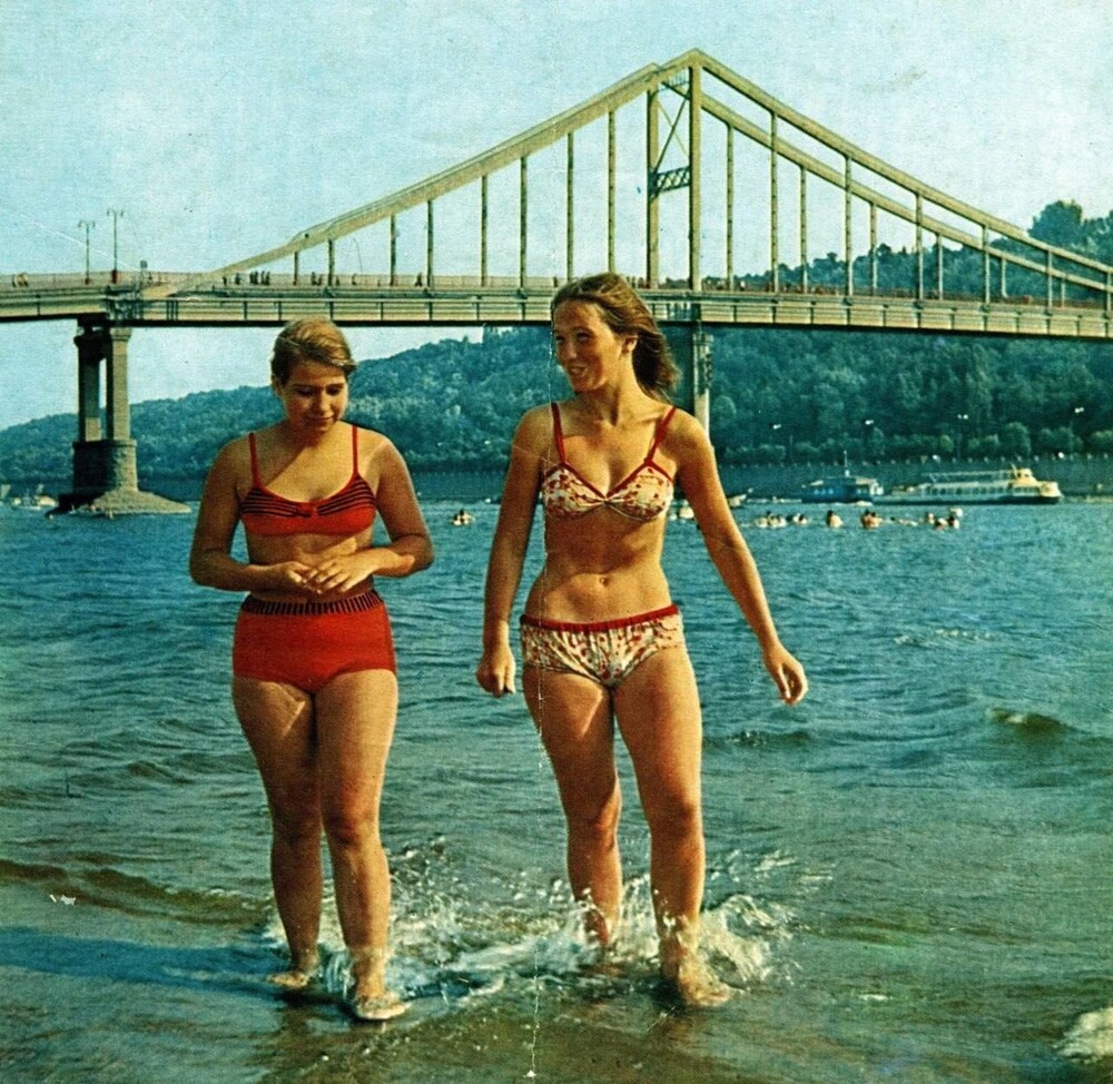 Киев, пляж, 1978 год