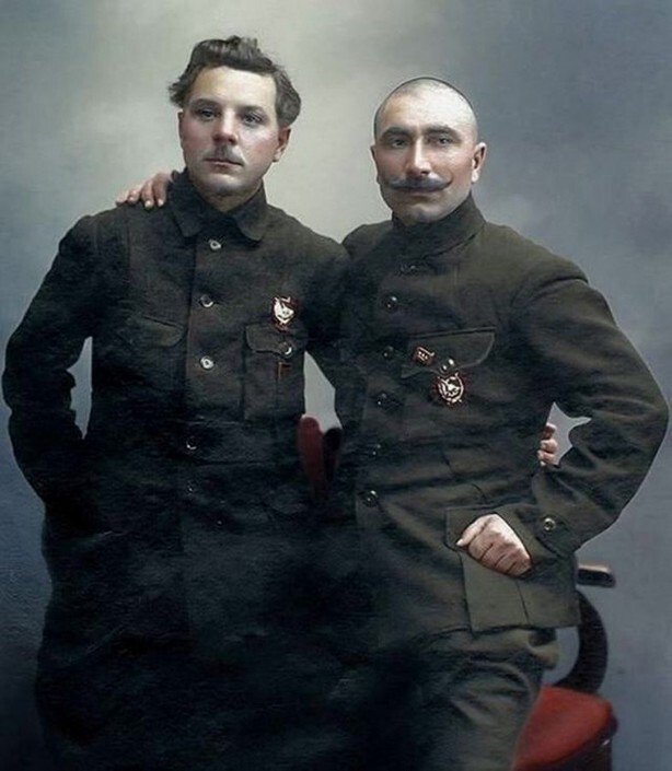 Климент Ворошилов и Семён Будённый. Фото 1920 года