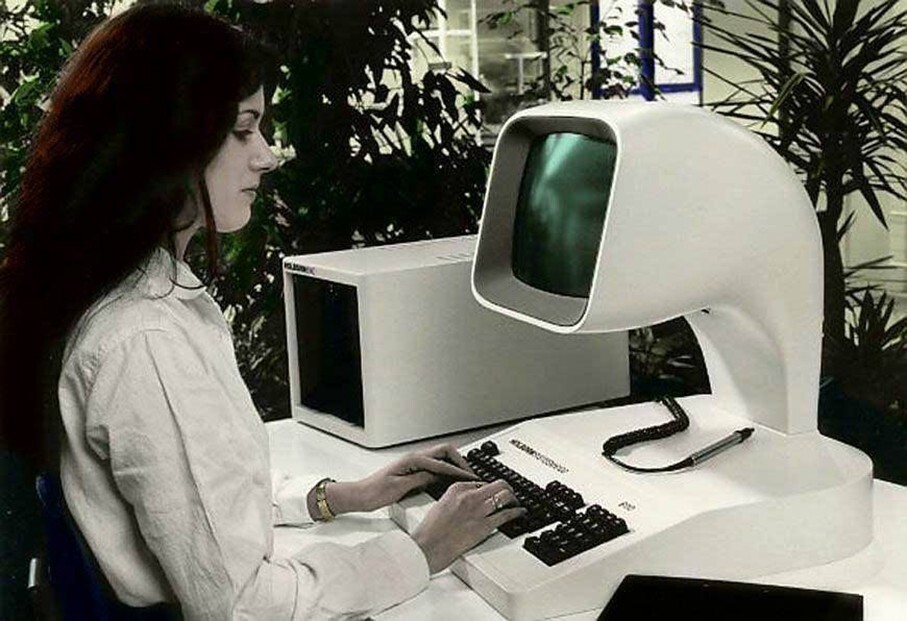 Реклама персонального компьютера Holborn 9100. Великобритания, 1981 год