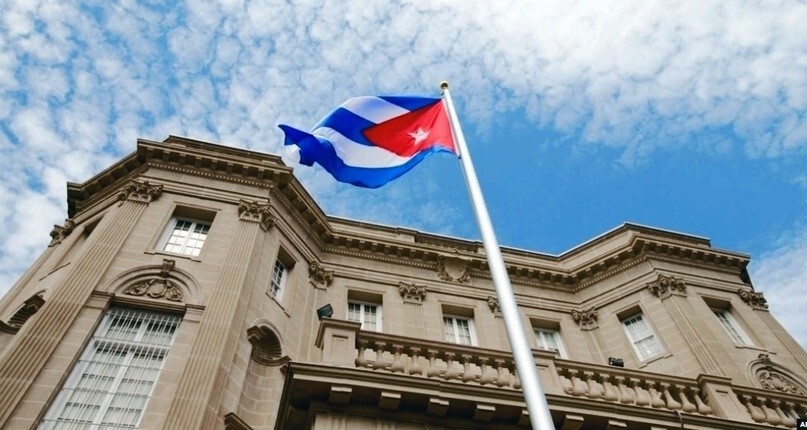 Китай создаст на Кубе секретную базу, позволяющую следить за США. Пекин заплатит за размещение своего объекта на острове несколько миллиардов долларов, пишет The Wall Street Journal