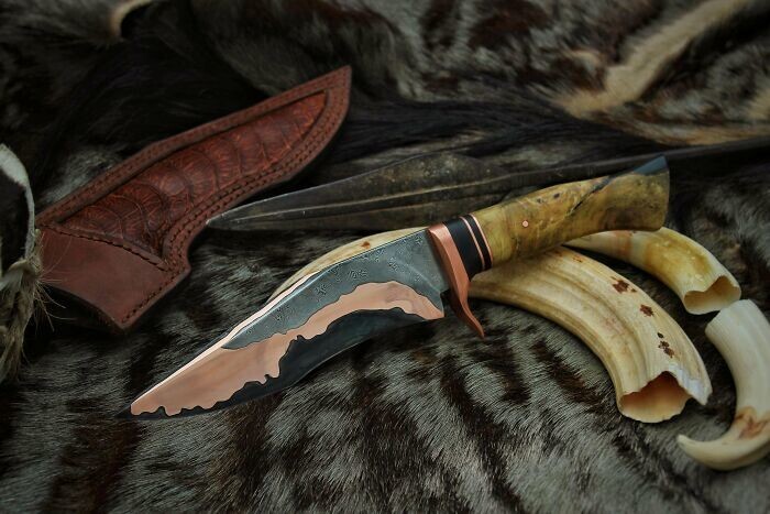 21. "Я начинающий мастер по изготовлению клинков из Южной Африки. Недавно сделал этот нож, который назвал "Африканский закат"