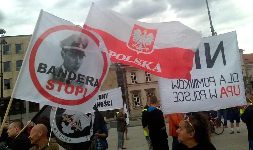 Поляки меняют отношение к украинцам — шокирующий опрос Rzeczpospolita