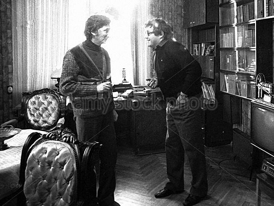 Композитор Александр Журбин и поэт Юрий Энтин. Февраль 1982 года.