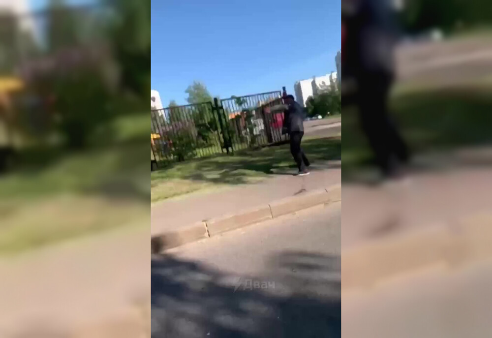 Нападение буйных зумеров на пожилого мужчину в Подмосковье попало на видео