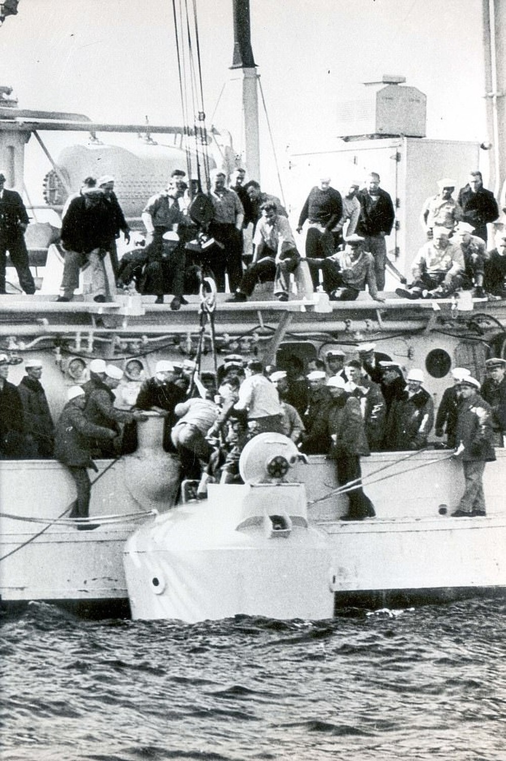 6. Подлодка Squalus — 33 человека, спасенных с затонувшей подводной лодки