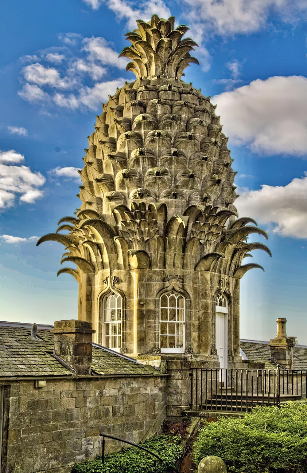 7. Купол Данмор-хауса в виде ананаса. Данмор, Шотландия, 1761-1776 гг.