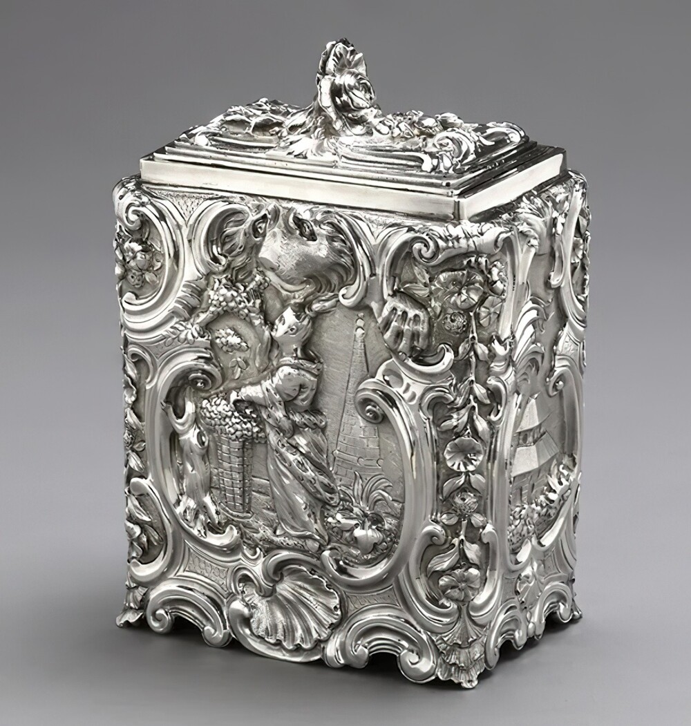 21. Серебряный контейнер для хранения чая или сахара, Англия, ок. 1752-1753 гг.