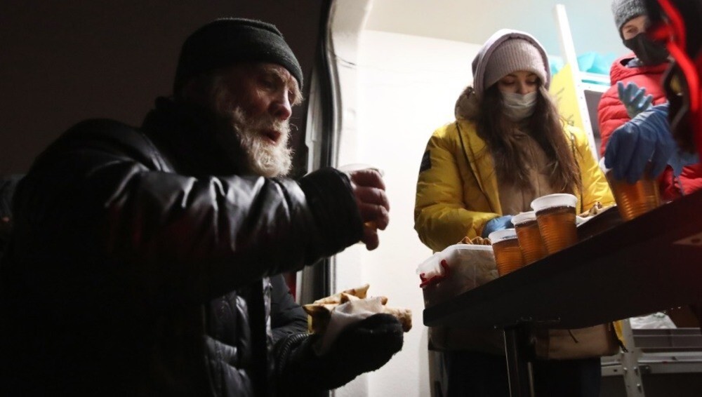 Мэр Якутска предложил отправлять бездомных в трудовые лагеря