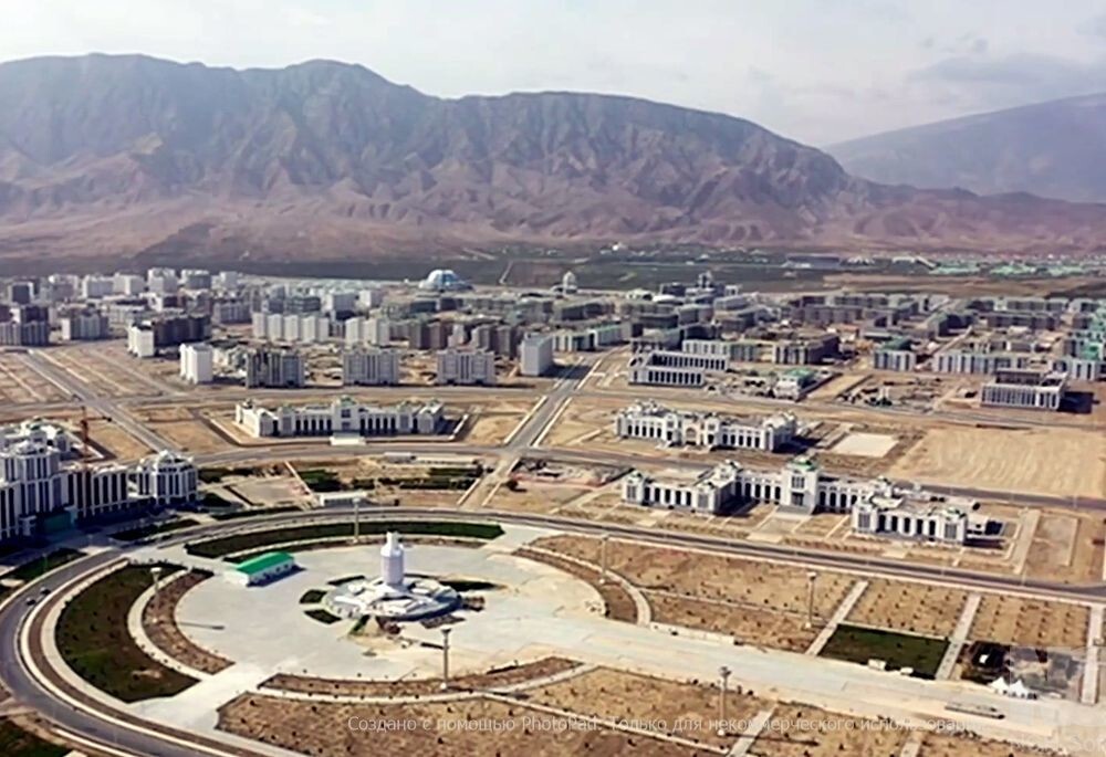 В Туркмении ввели в эксплуатацию "умный город" на 43 тыс человек. Пока он стоит пустой
