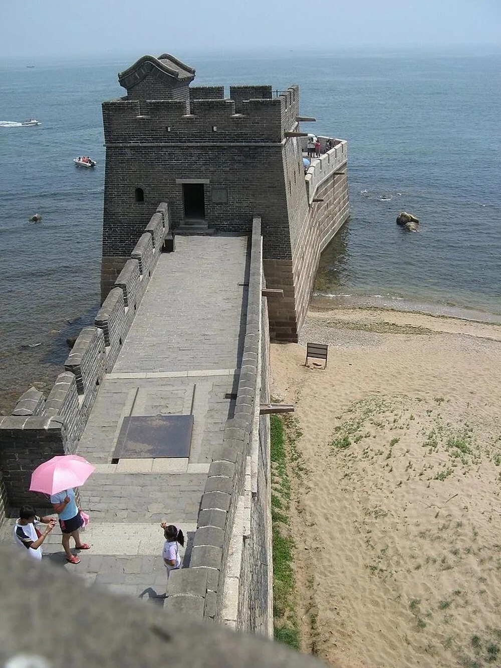 6. Вот так выглядит конец восточной части Великой Китайской стены