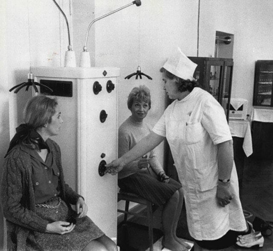 Аппарат для облегчения головной боли. СССР, 1970 год