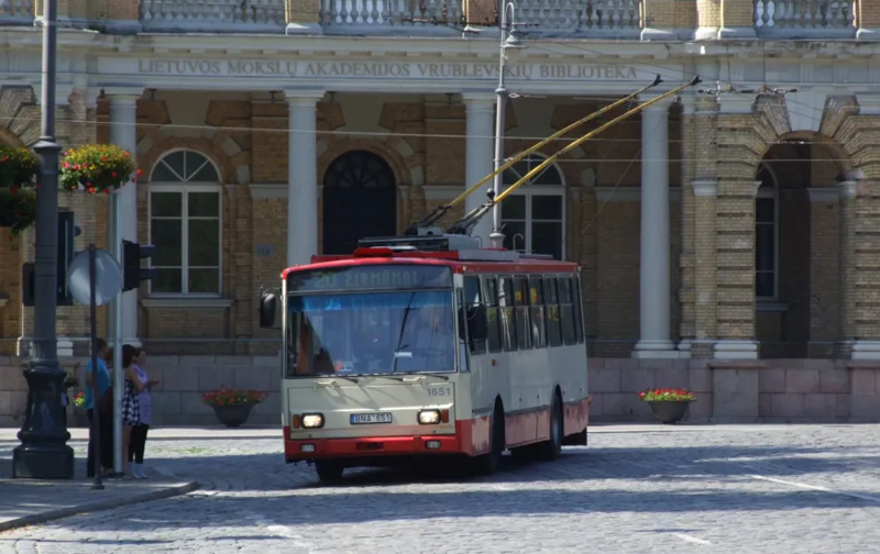 На время саммита НАТО в Вильнюсе спрячут старые троллейбусы