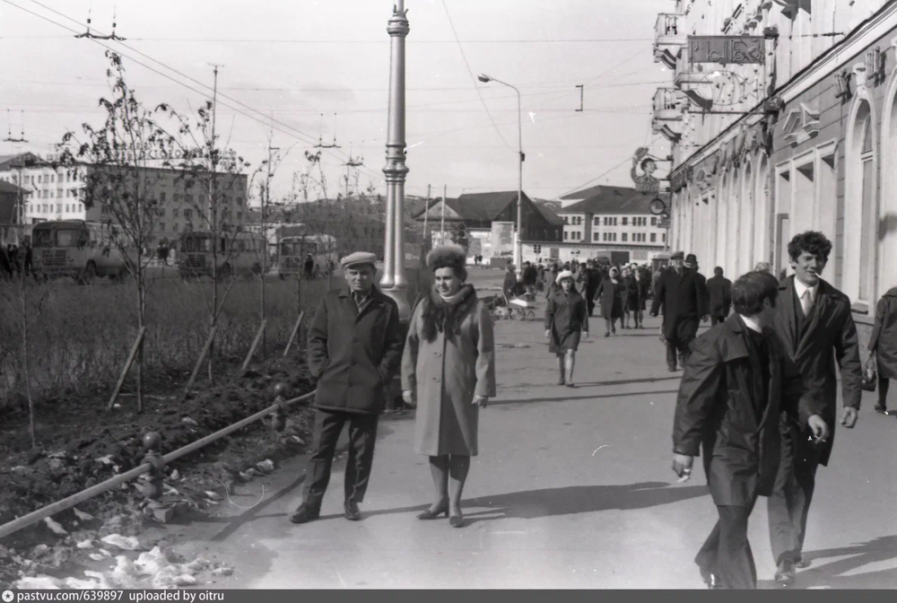 Мурманск, проспект Ленина, 1969-1970-е годы.
