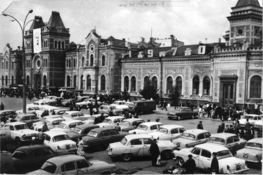  Саратов, Привокзальная площадь, 1970 год.