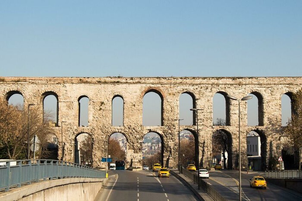 25. Акведук Валента, построенный в 368 году нашей эры в Константинополе