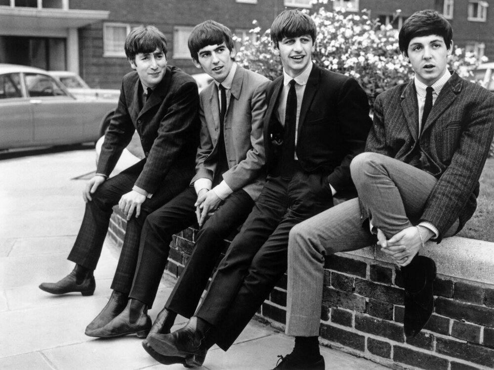 «Долговязый Джон и серебряные жуки» (The Beatles)