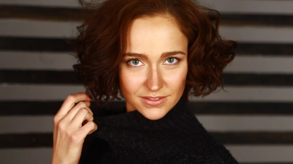 Уехавшую из России на Бали актрису и ведущую программы «Измены» избил её сожитель. За неверность