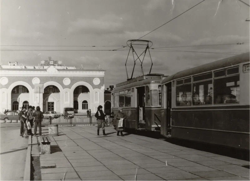 Евпатория. Железнодорожный вокзал, 09.1988 года.